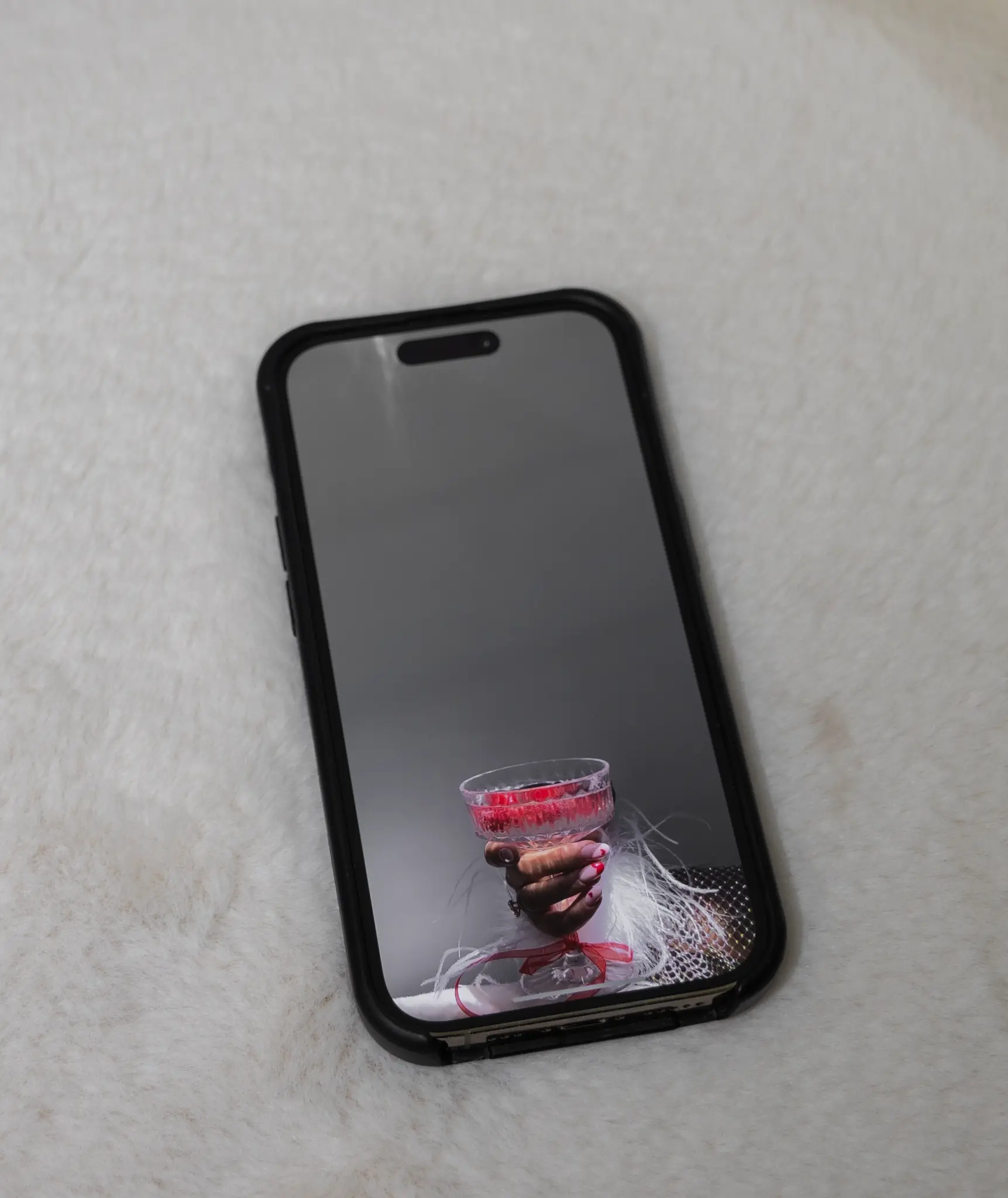 iPhone content capture